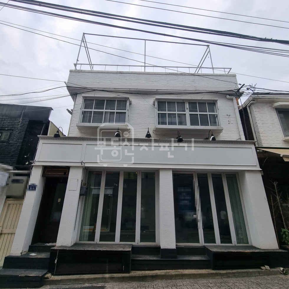 서울 용산구 이태원동 녹사평역 6분, 지상2층~지하1층 통임대 월세 매물번호 27936 사진 3