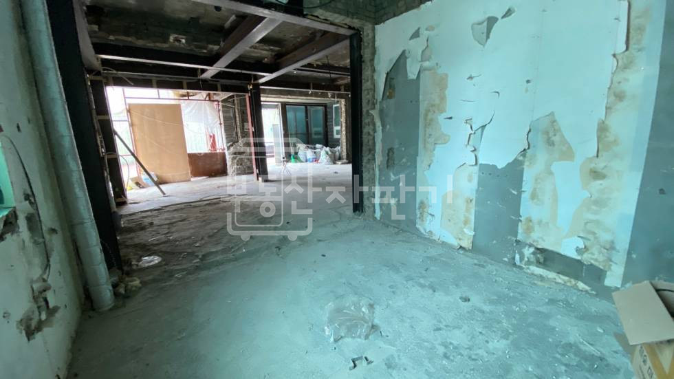 서울 강남구 논현동 학동역 7분, 지상2층건물 준통임대(지하1층제외) 월세 매물번호 18660 사진 7