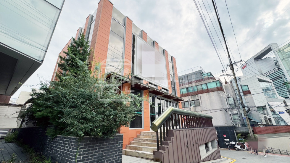 서울 강남구 역삼동 신논현역 6분, 지상2층~지하2층 단독건물 통임대 월세 매물번호 27543 사진 2