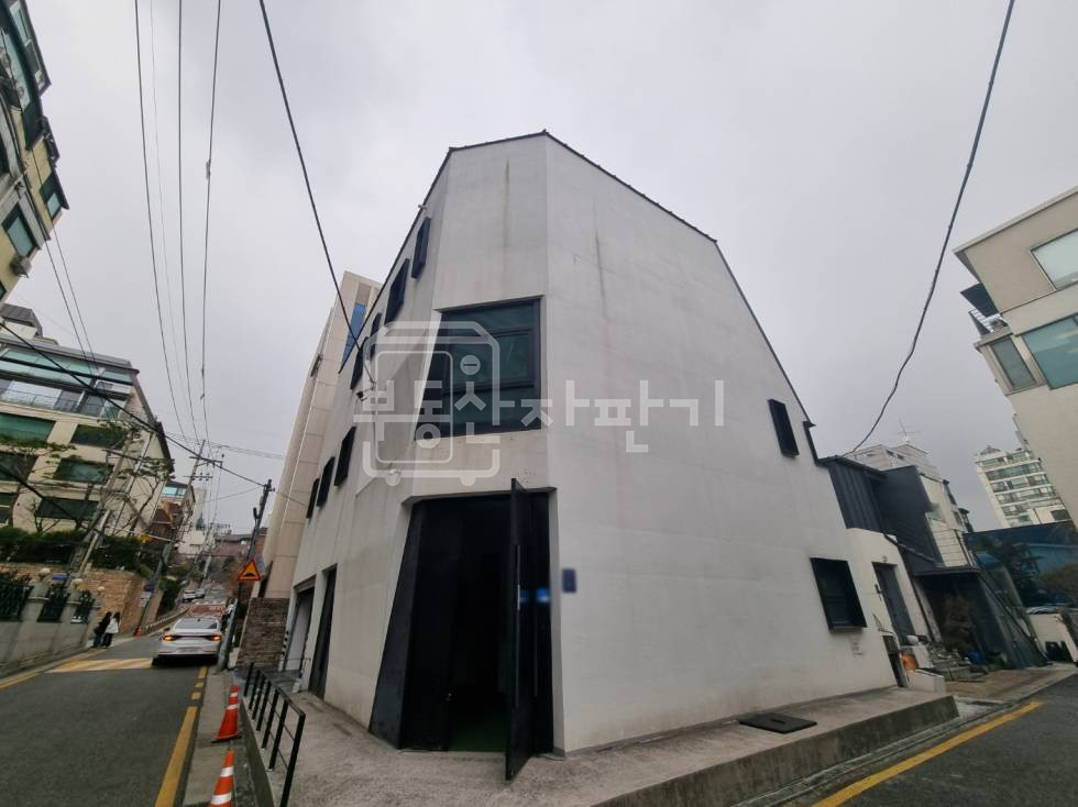 서울 강남구 청담동 청담동명품거리 인근, 지상4층~지하1층 단독건물 통임대 월세 매물번호 18442 사진 3