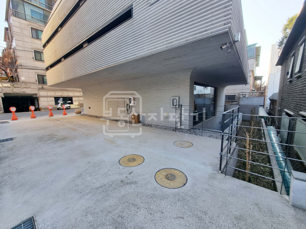 서울 강남구 논현동 학동역8분, 지상4층~지하1층 신축건물 통임대 월세 매물번호 22633 사진 3