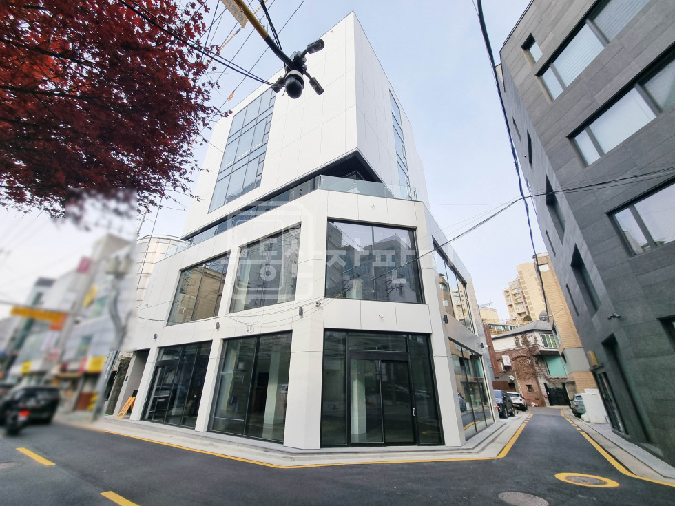 서울 강남구 청담동 영동대교남단교차로 인근, 이면도로, 지상6층~지하2층 신축건물 통임대 월세 매물번호 27340 사진 1