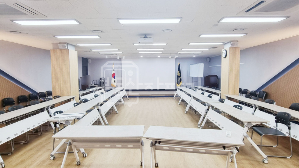 서울 강남구 도곡동 매봉역6분, 대로변, 4층건물 준통임대(1층제외) 월세 매물번호 27348 사진 2