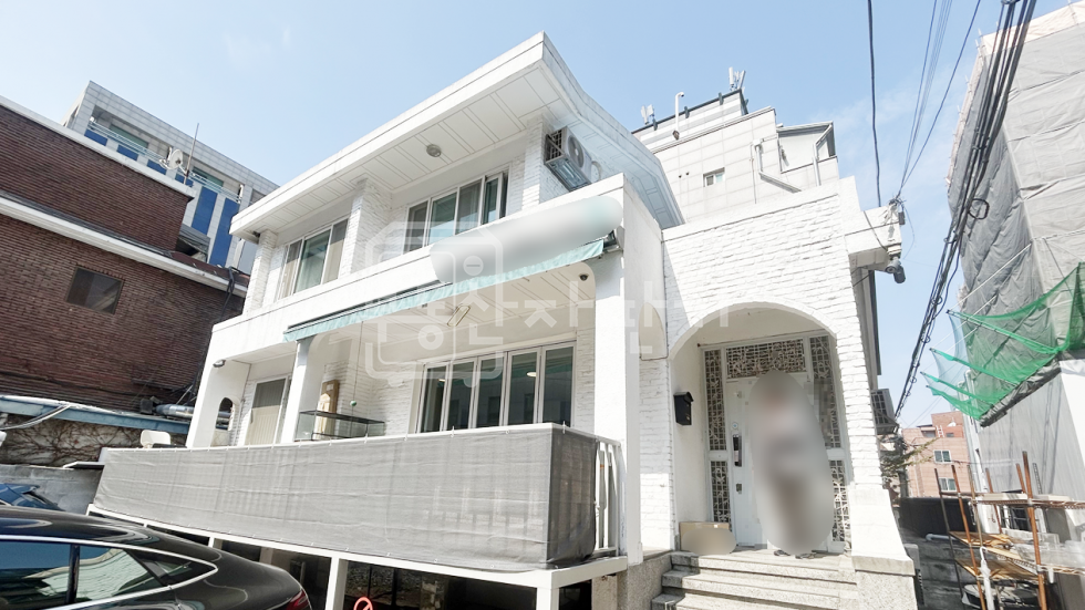 서울 강남구 역삼동 강남역 10분, 지상2층~지하1층 단독건물 통임대 월세 매물번호 27548 사진 1