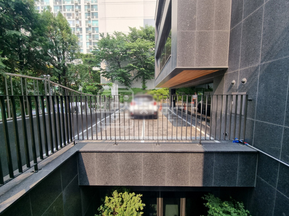 서울 강남구 청담동 청담역 6분, 지상5층~지하1층 신축건물 통임대 월세 매물번호 27616 사진 3