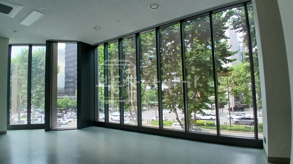 서울 강남구 역삼동 역삼역 2분, 대로변, 지상15층건물 준통임대(지하1층~지상5층임대) 월세 매물번호 28294 사진 19