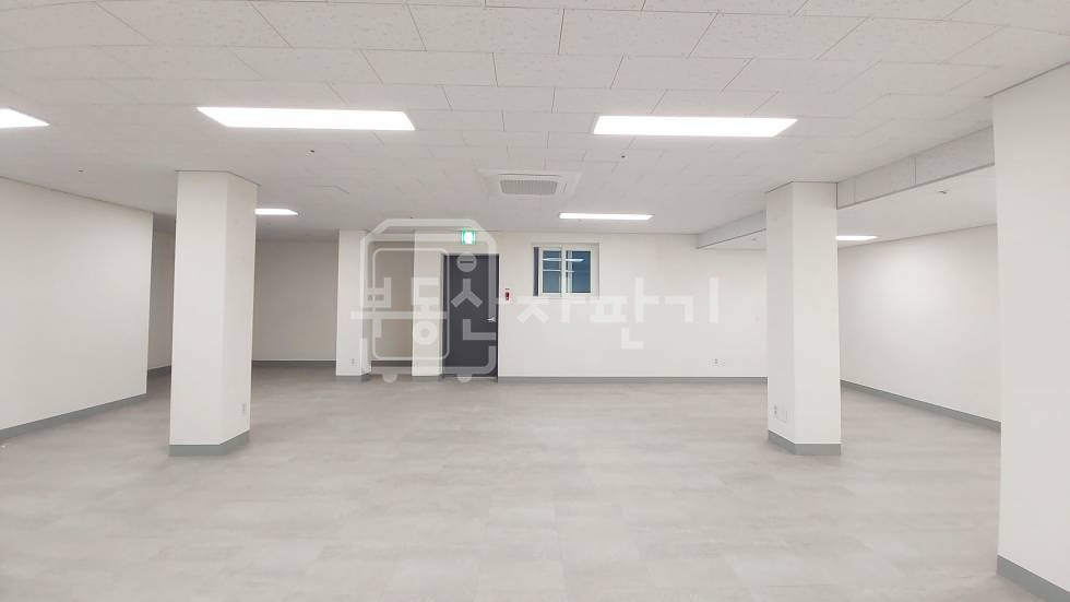 서울 강남구 논현동 신논현역 8분, 지상5층건물 준통임대(지하1층제외) 월세 매물번호 28381 사진 5