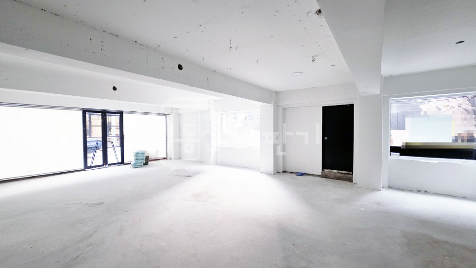 서울 강남구 신사동 압구정로데오역 7분, 지상4층~1층 단독건물 통임대 월세 매물번호 28163 사진 6