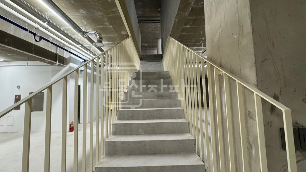 서울 강남구 역삼동 강남역9분 역세권, 지상2층건물 준통임대(지상2층제외) 월세 매물번호 24228 사진 10