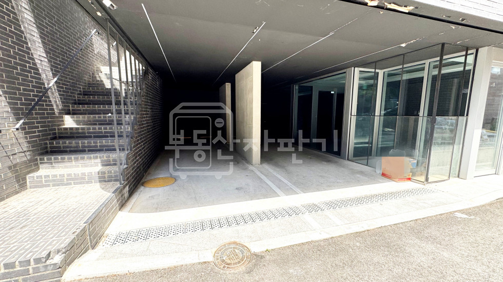 서울 강남구 논현동 논현역 4분, 지상5층~지하2층 단독건물 통임대 월세 매물번호 28344 사진 2