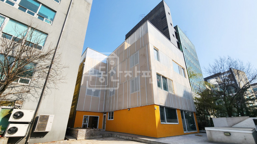 서울 강남구 삼성동 봉은사역4분, 대로변, 지상3층~지하1층 리모델링건물 통임대 월세 매물번호 20582 사진 2