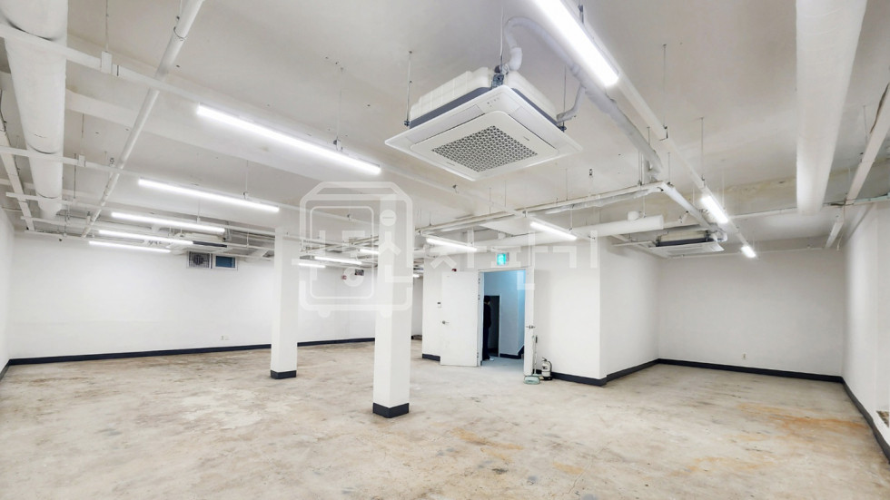 서울 강남구 삼성동 봉은사역4분, 대로변, 지상3층~지하1층 리모델링건물 통임대 월세 매물번호 20582 사진 3