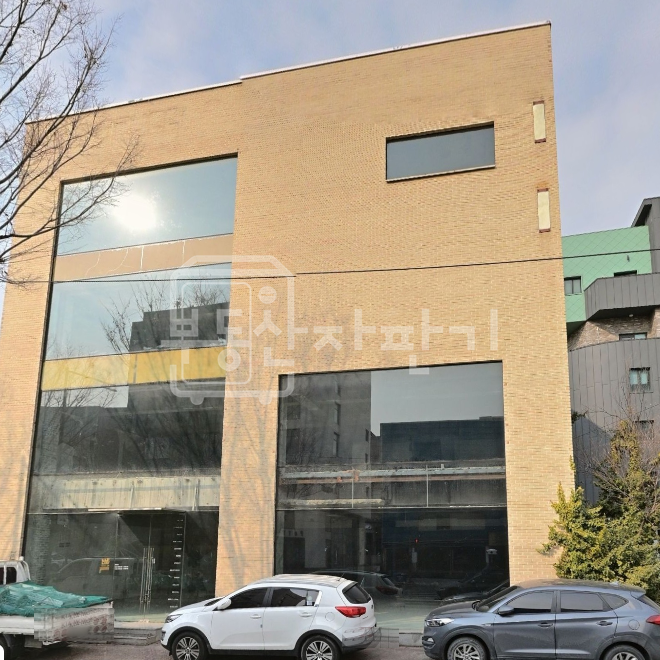 서울 강남구 논현동 학동역 5분, 지상4층건물 준통임대(지하1층제외) 월세 매물번호 27782 사진 1