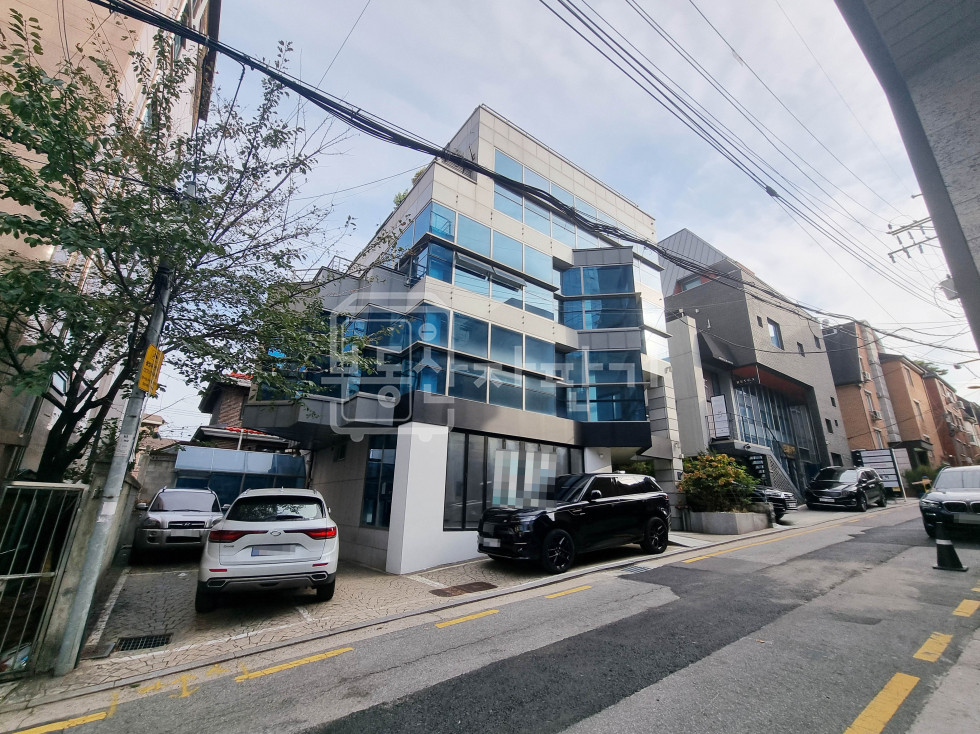 서울 강남구 청담동 청담사거리 인근, 지상5층~지하2층 단독건물 통임대 월세 매물번호 27408 사진 2