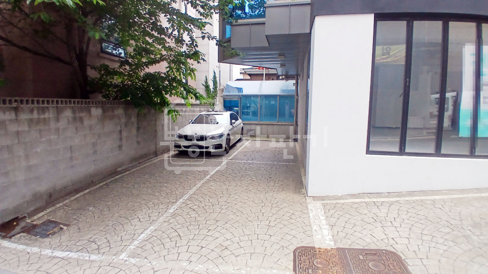 서울 강남구 청담동 청담사거리 인근, 지상5층~지하2층 단독건물 통임대 월세 매물번호 27408 사진 3