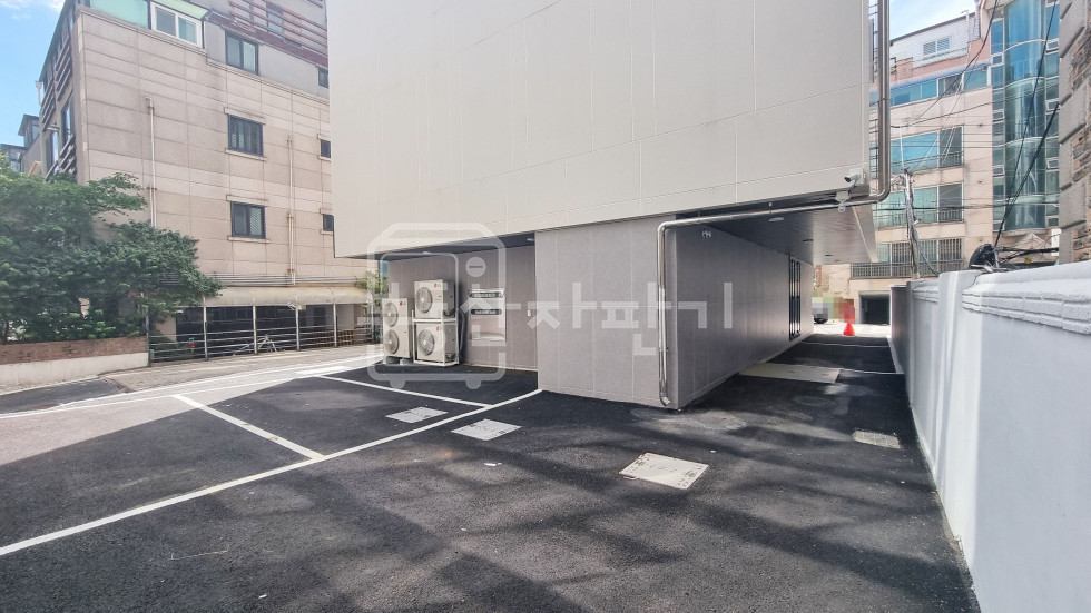 서울 강남구 역삼동 창업가거리교차로 인근, 지상4층~지하1층 리모델링건물 통임대 월세 매물번호 27873 사진 24