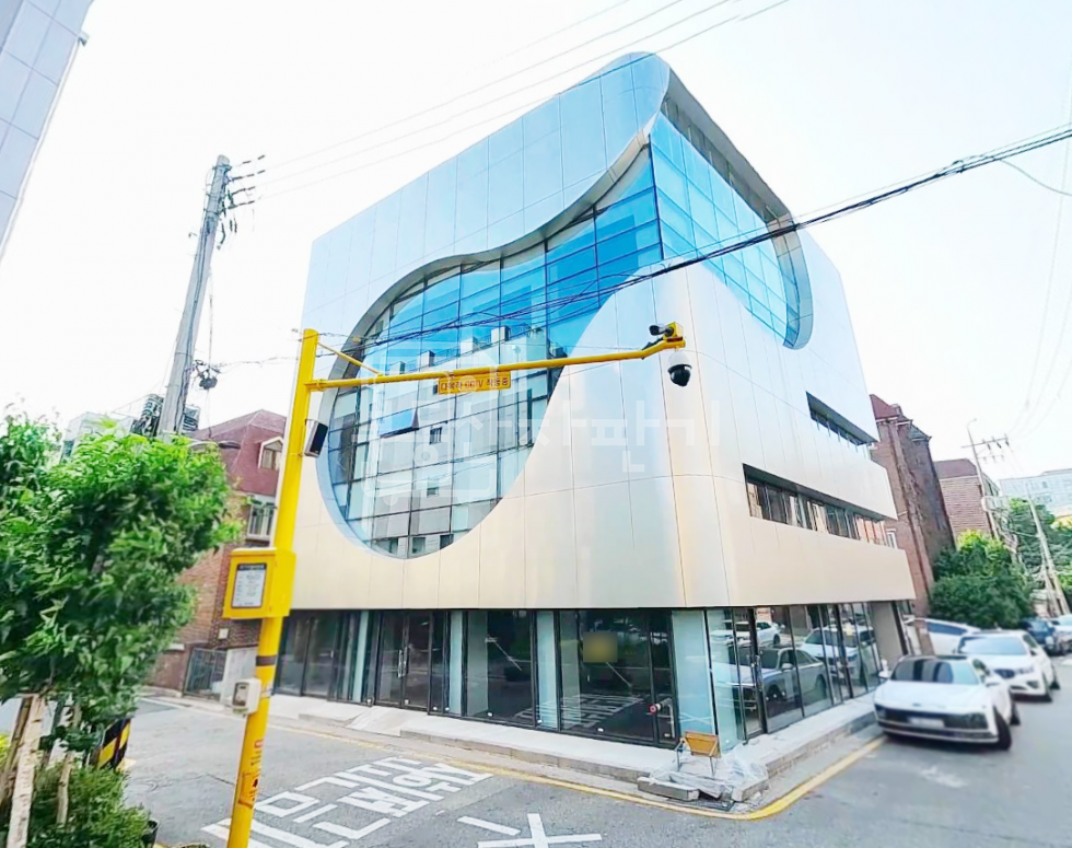 서울 서초구 양재동 양재시민의숲역 9분, 지상5층~지하1층 리모델링건물 통임대 월세 매물번호 28129 사진 1