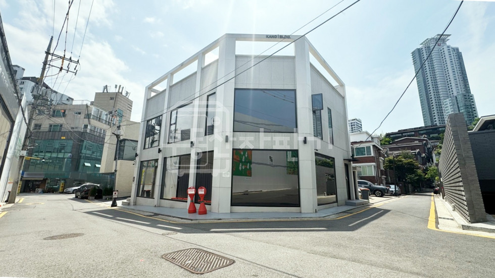 서울 강남구 삼성동 봉은사역 6분, 지상2층~지하1층 리모델링건물 통임대 월세 매물번호 20540 사진 1
