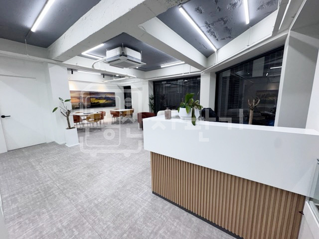 서울 강남구 삼성동 봉은사역 6분, 지상2층~지하1층 리모델링건물 통임대 월세 매물번호 20540 사진 4