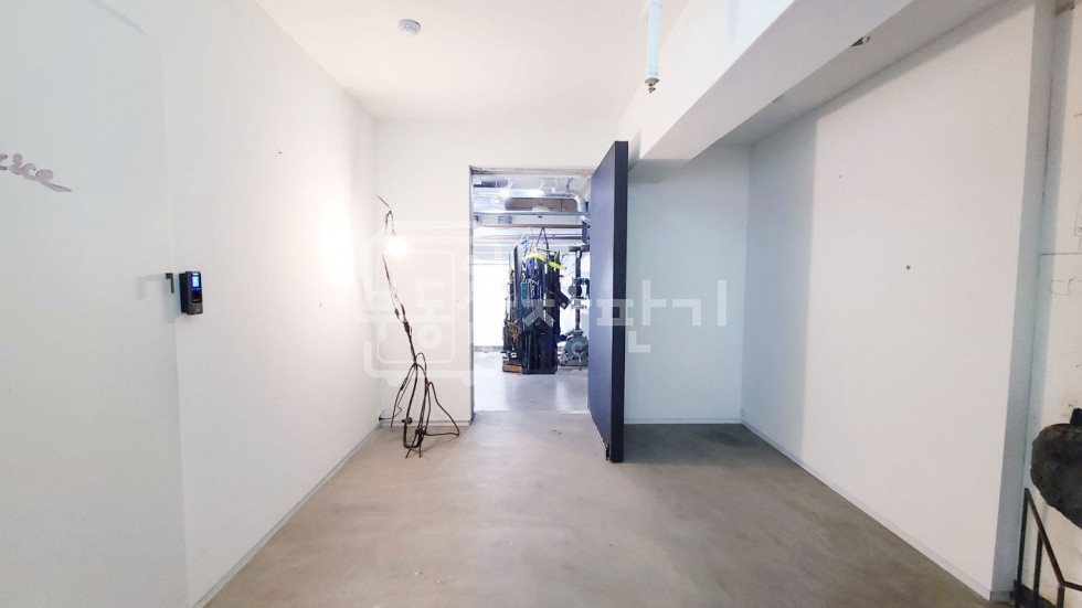 서울 강남구 신사동 압구정역 8분, 지상3층~지하1층 단독건물 통임대 월세 매물번호 27964 사진 9