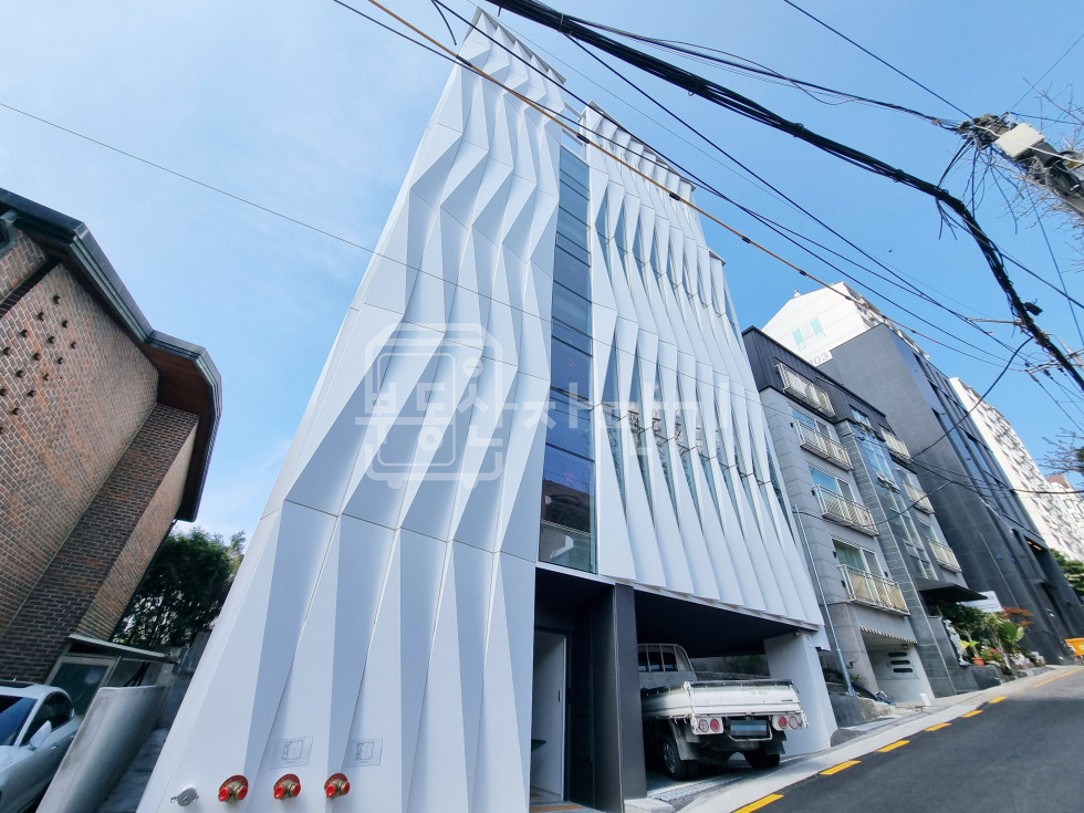 서울 강남구 청담동 청담역 5분, 지상5층~지하2층 신축건물 통임대 월세 매물번호 27438 사진 1