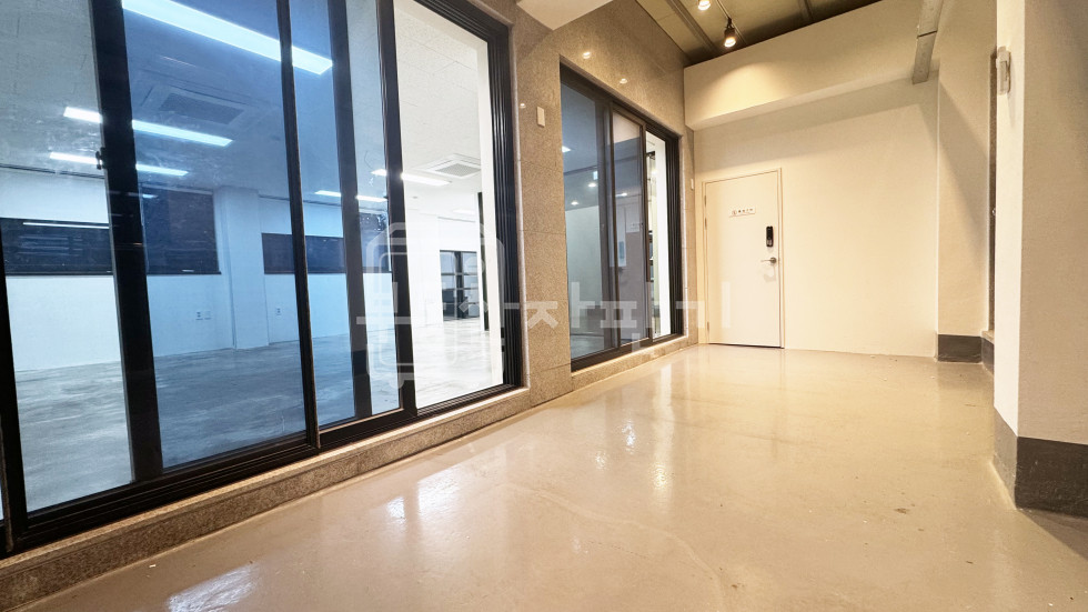 서울 강남구 논현동 강남구청역 3분, 지상4층~지하1층 단독건물 통임대 월세 매물번호 20033 사진 14