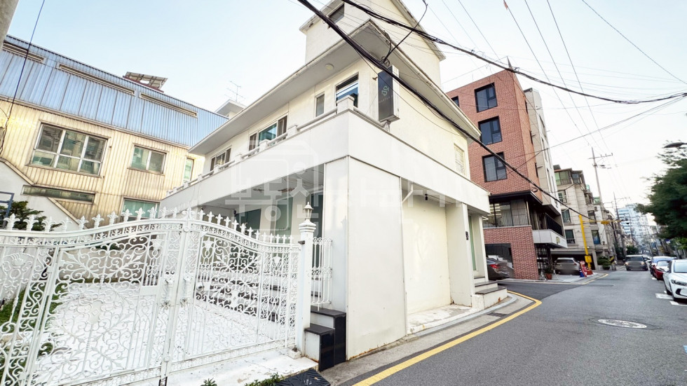 서울 강남구 삼성동 삼성중앙역 7분, 역세권, 지상2층~지하1층 단독건물 통임대 월세 매물번호 24811 사진 2
