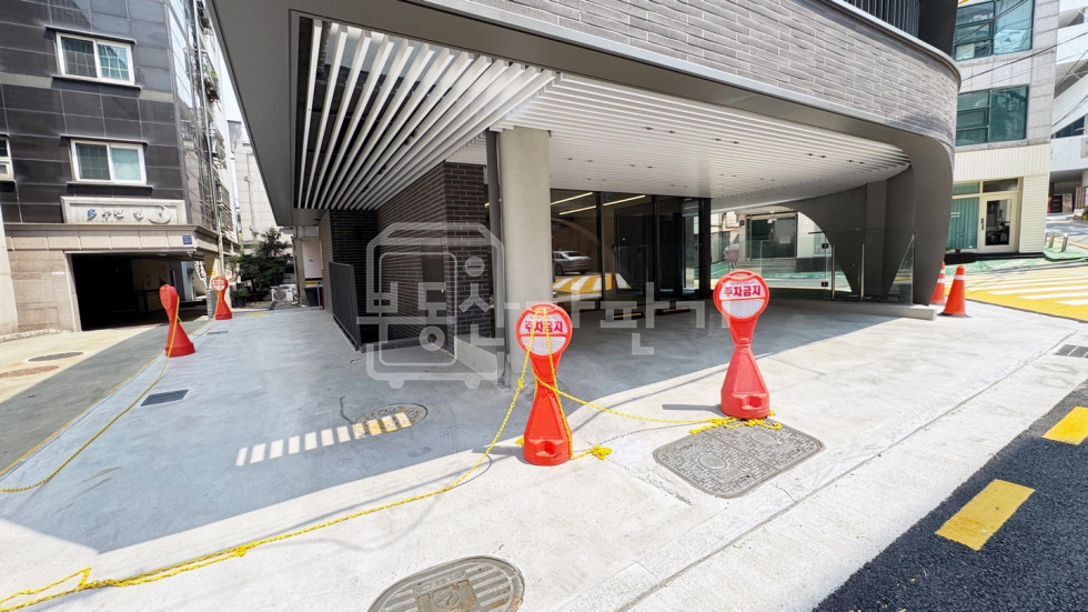 서울 강남구 신사동 압구정역 7분, 지상5층~지하2층 신축건물 통임대 월세 매물번호 27507 사진 4