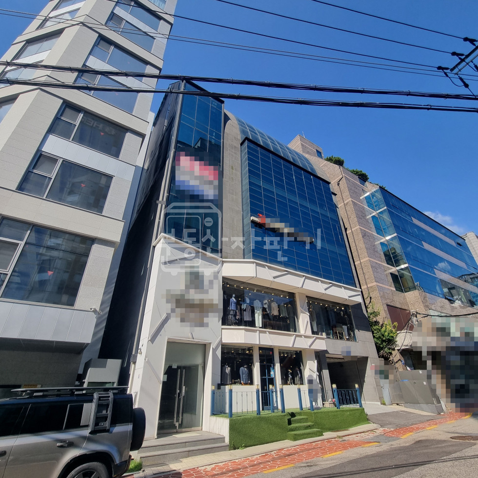 서울 강남구 논현동 학동역 도보 1분, 초역세권, 지상7층~지하2층 단독건물 통임대 월세 매물번호 23782 사진 1