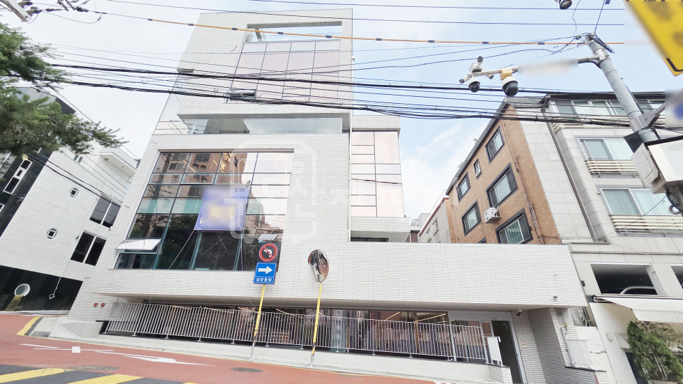 서울 강남구 청담동 강남구청역 6분, 지상4층~지하2층 신축건물 통임대 월세 매물번호 28144 사진 1